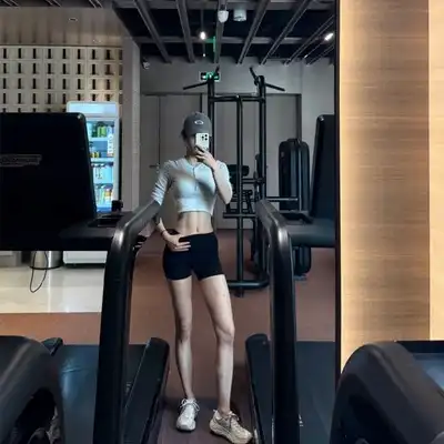 胡诗云